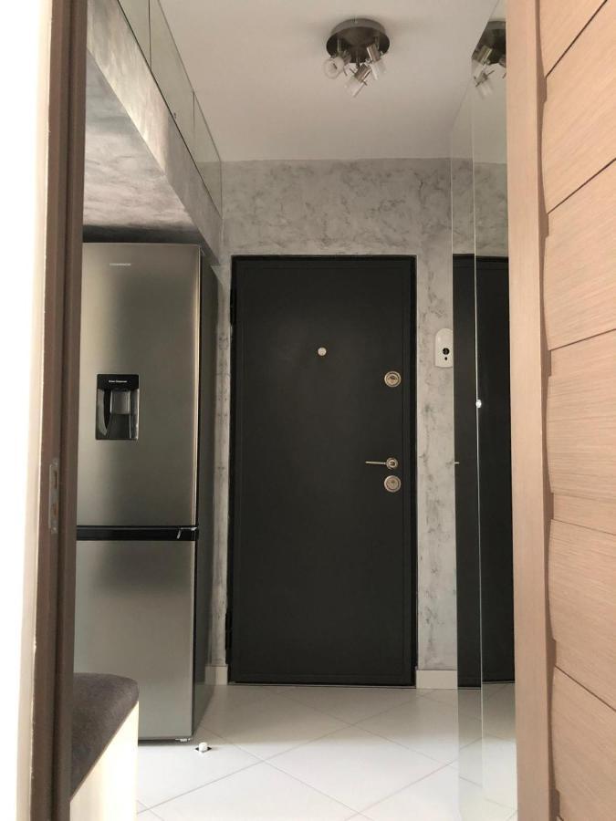 White&Silver Luxury Suite 3 Camere Craiova Exterior foto